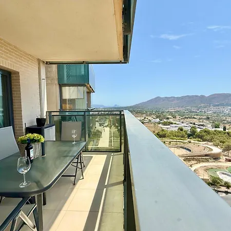 Kronos 16 Seaside Serenity Διαμέρισμα Μπένιντορμ