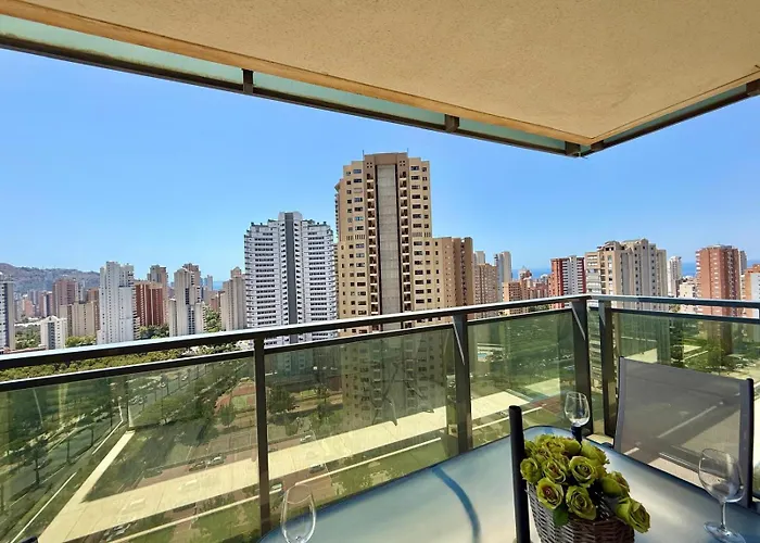 Kronos 16 Seaside Serenity * Benidorm