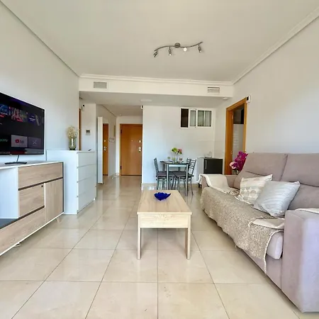 Kronos 16 Seaside Serenity Apartmán *